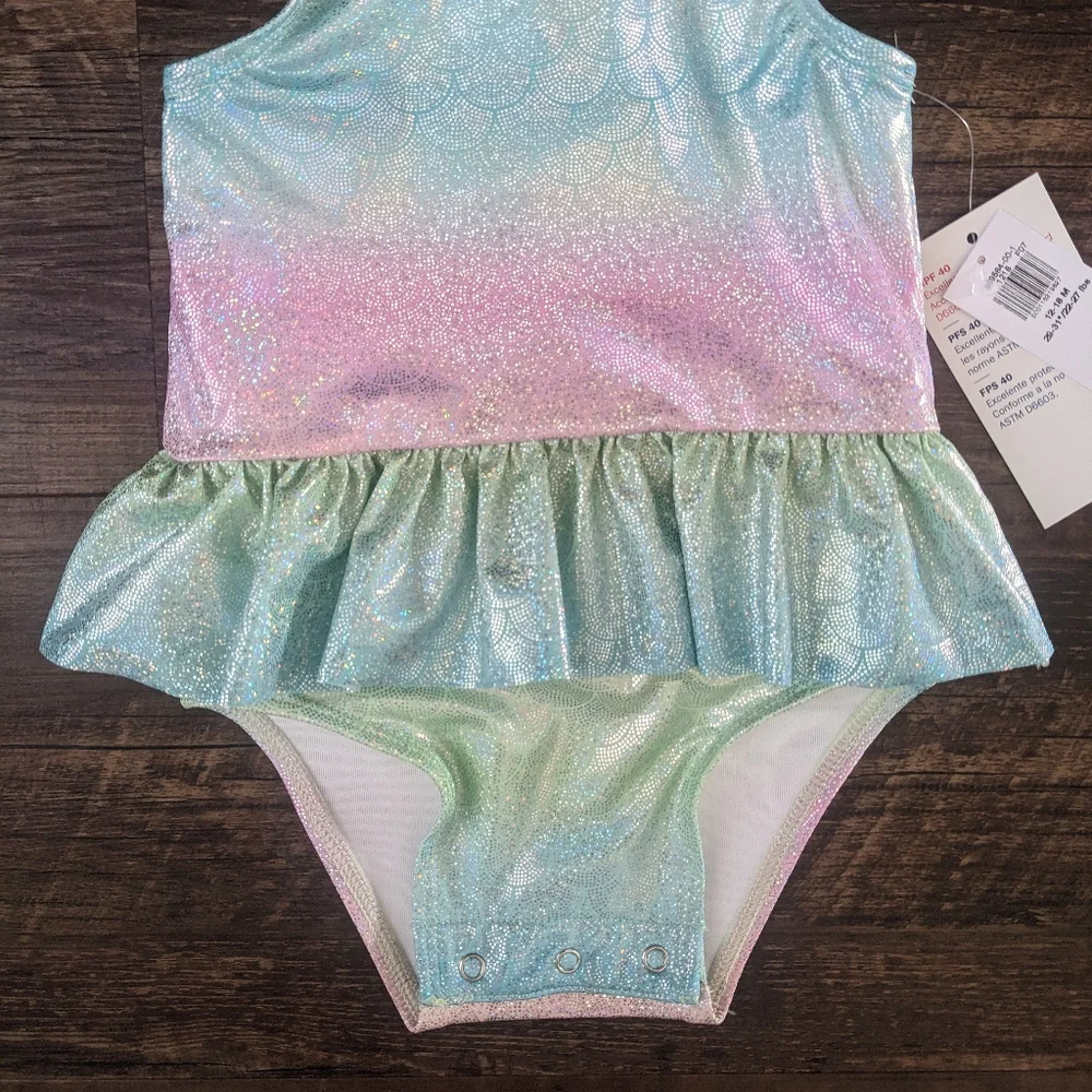 NWT Old Navy Swimsuit